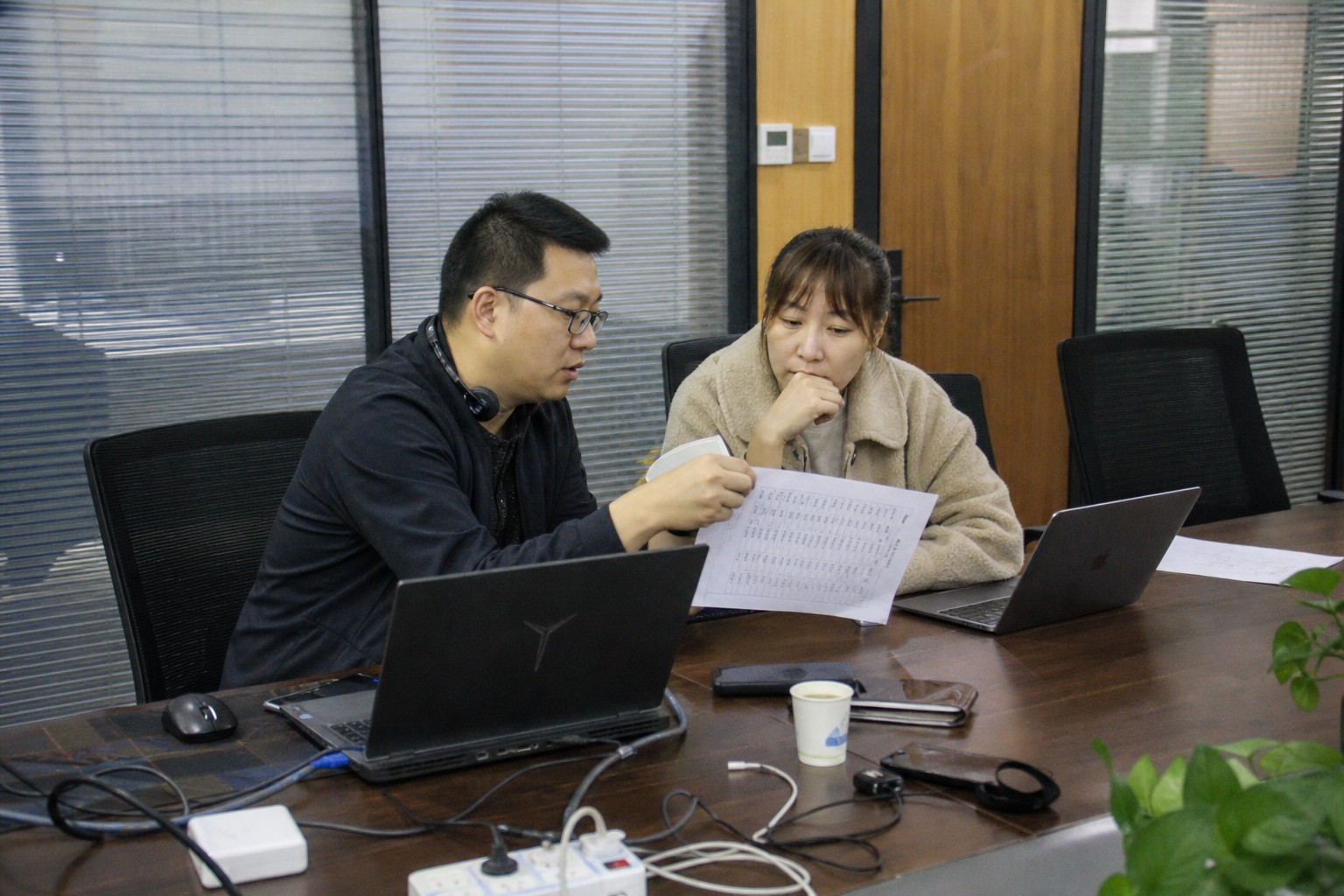 俄语语音大模型训练前，原始音频要做哪些清洗的训练数据交付包示意图
