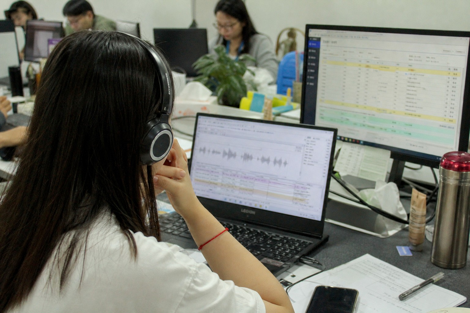 俄语语音和中文处理团队协同,如何避免交付口径断层的标注字段与质检示意图